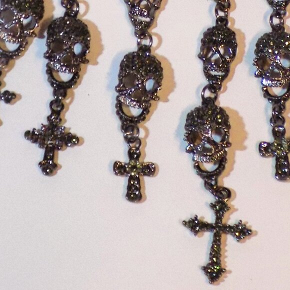 New Eye Candy Glass Crystals Tiered Skulls & Crosses Statement Bib Necklace - Picture 7 of 9